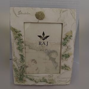 RAJ Natural World 3D Floral Picture Frame 5X7